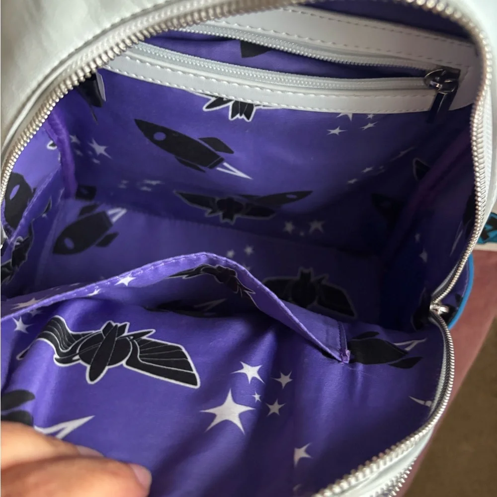 Buzz Lightyear Space Ranger Backpack - Picture 3 of 3